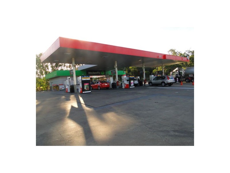 96-102 JOHNSON, Hillcrest QLD 4118