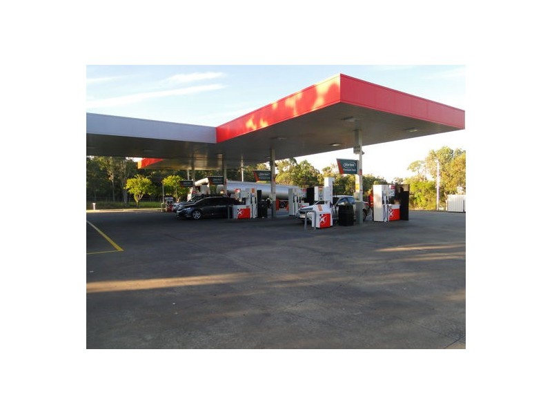 96-102 JOHNSON, Hillcrest QLD 4118