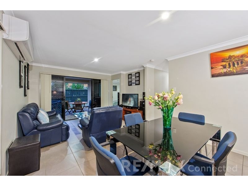 42 Denham Crescent, North Lakes QLD 4509