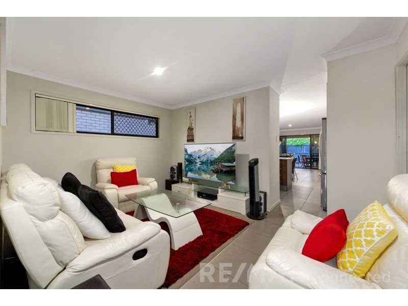 42 Denham Crescent, North Lakes QLD 4509