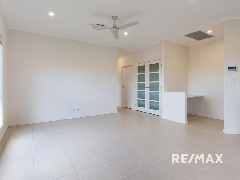 25 Summertaste, Parade, Griffin QLD 4503