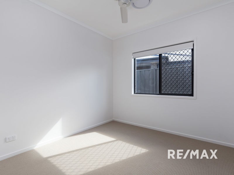 25 Summertaste, Parade, Griffin QLD 4503