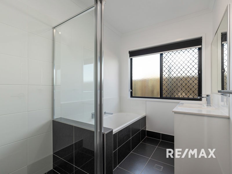 1 Rondalee Drive, Griffin QLD 4503