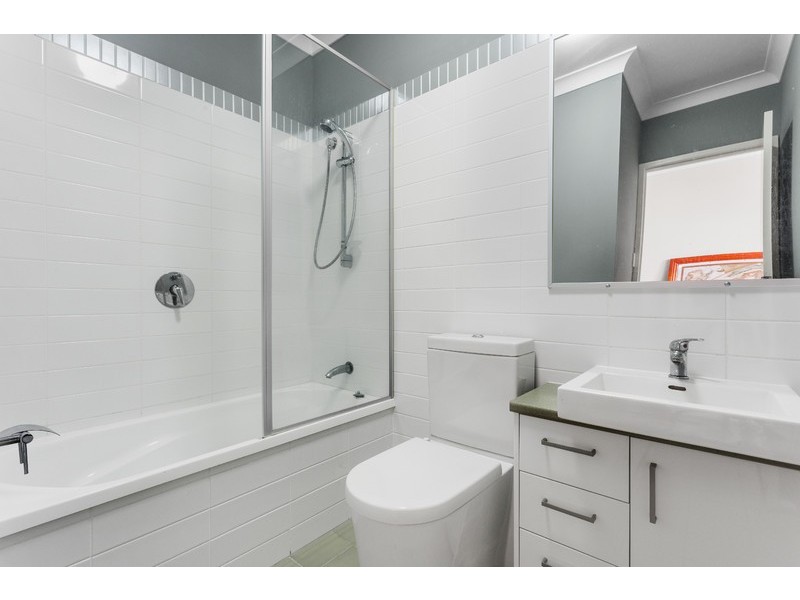 7/65 Park Road, Yeronga QLD 4104