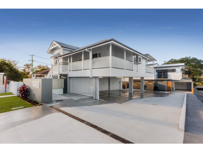 2/94 Flower Street, Northgate QLD 4013