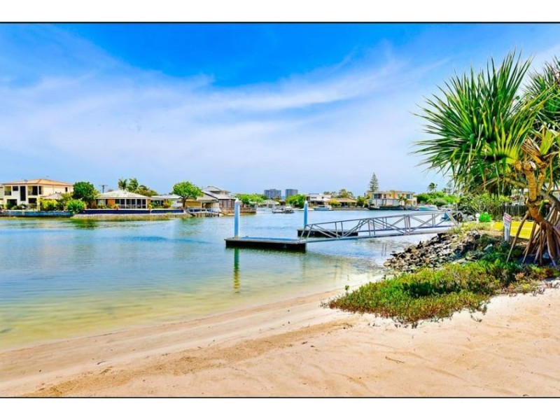 Biggera Waters QLD 4216