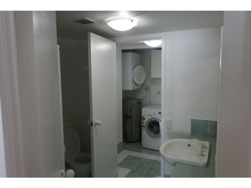 10 Alexandra Avenue, Mermaid Beach QLD 4218