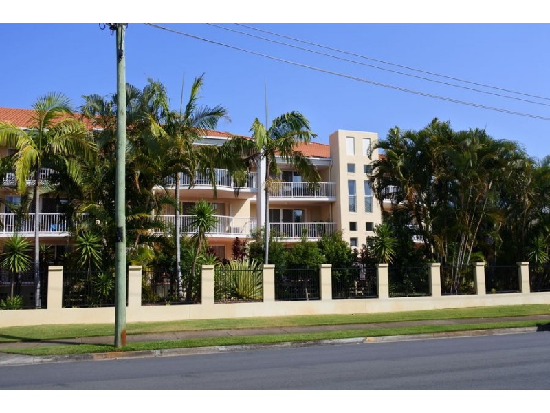 Chevron Island QLD 4217
