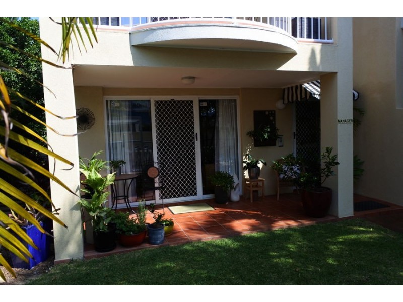 Chevron Island QLD 4217