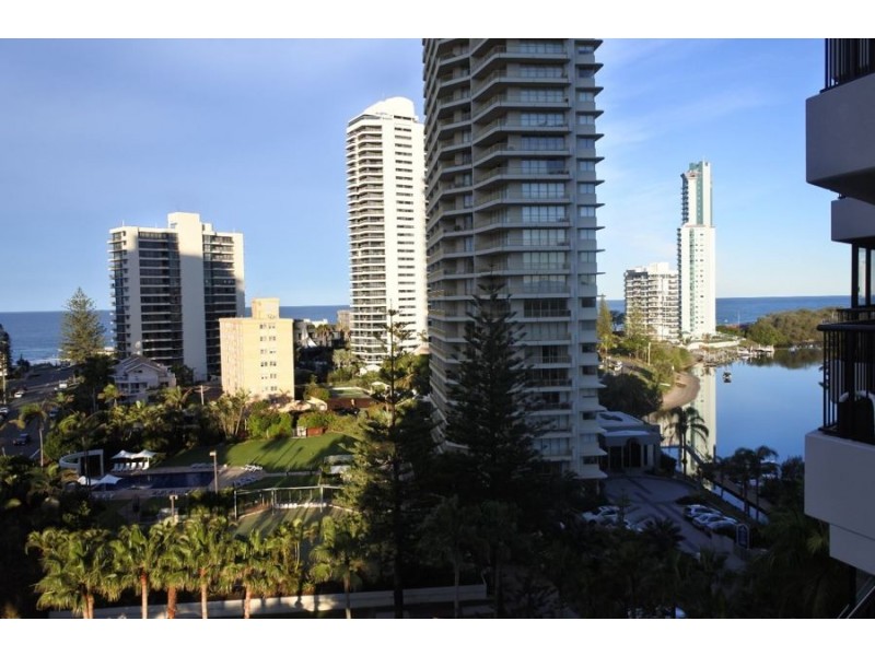 Main Beach QLD 4217