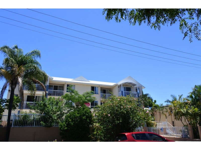 Chevron Island QLD 4217