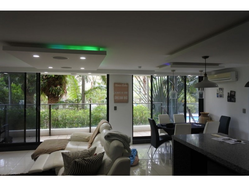 Surfers Paradise QLD 4217