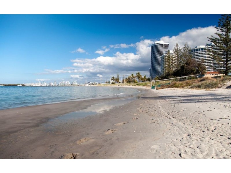 Runaway Bay QLD 4216