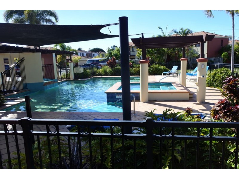 Varsity Lakes QLD 4227