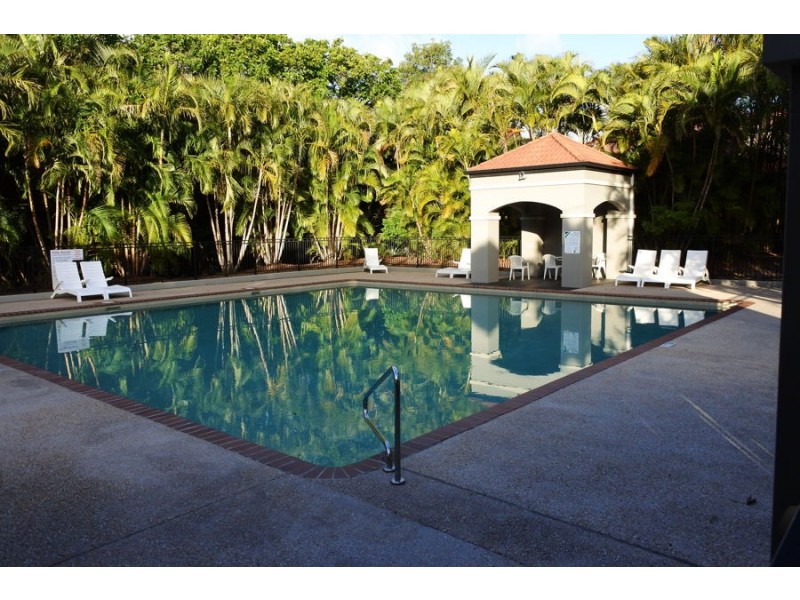 Hope Island QLD 4212