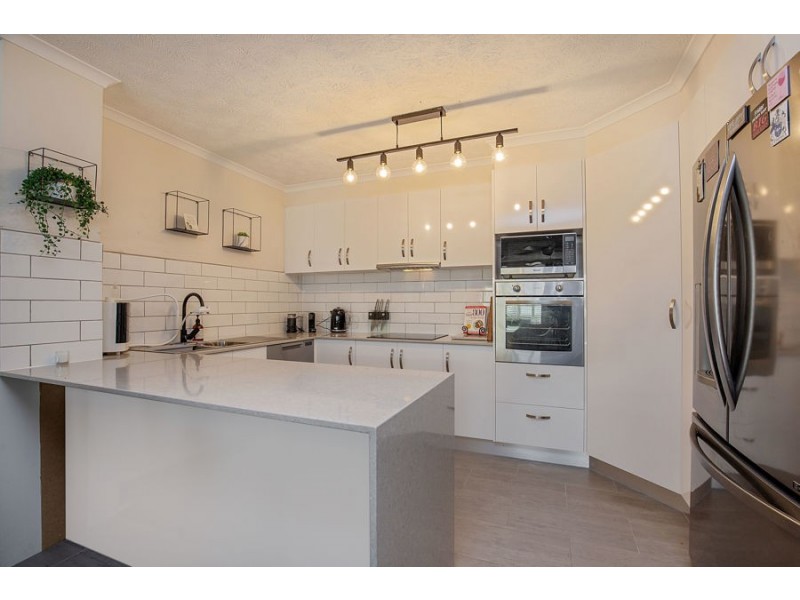 Burleigh Heads QLD 4220