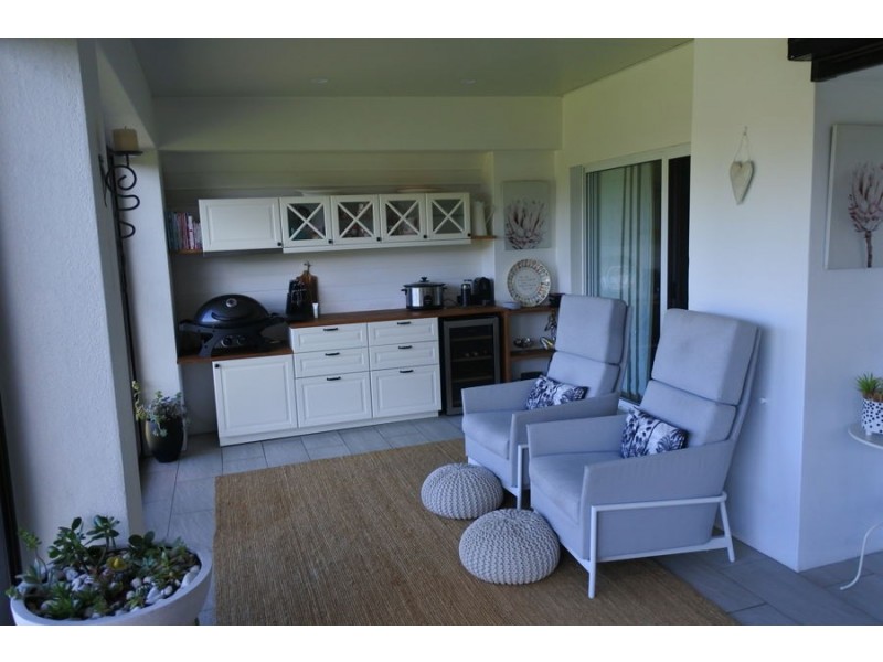 Hope Island QLD 4212