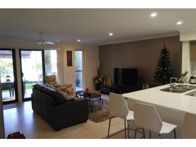 Hope Island QLD 4212