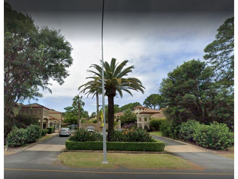 Hope Island QLD 4212