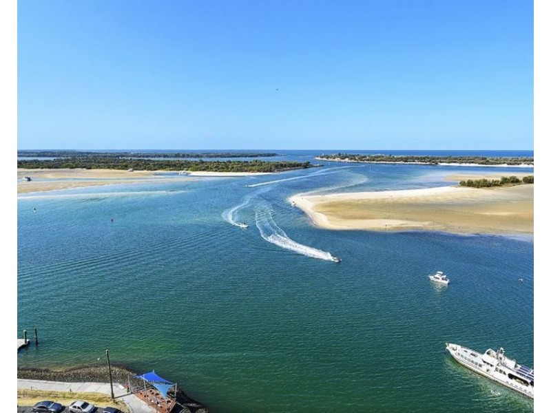 Labrador QLD 4215