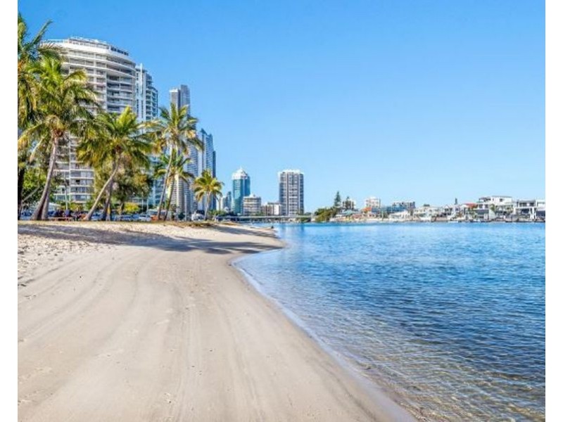 Surfers Paradise QLD 4217