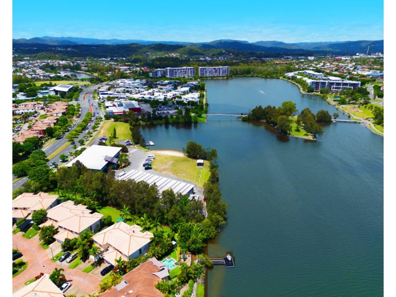 Varsity Lakes QLD 4227