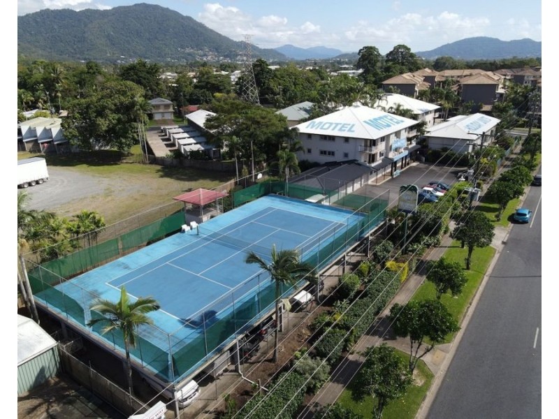 Cairns QLD 4870