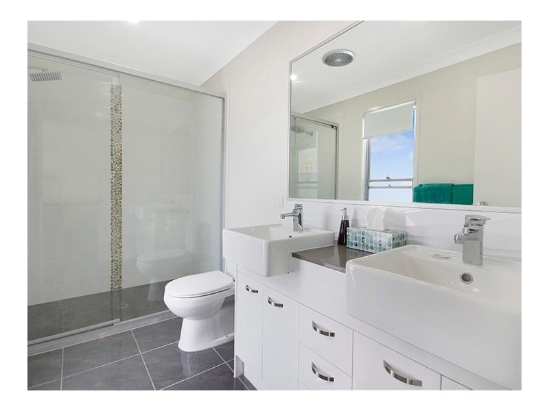 8 Cheyenne Way, Maroochydore QLD 4558