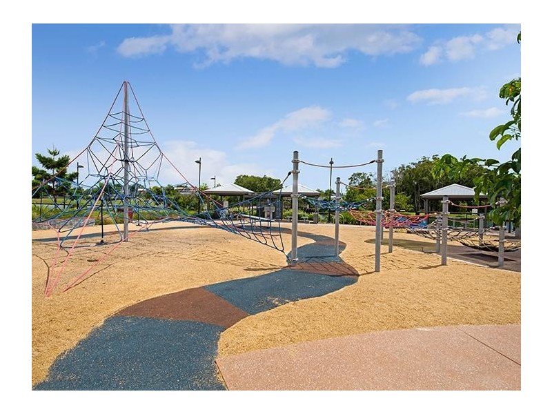 8 Cheyenne Way, Maroochydore QLD 4558