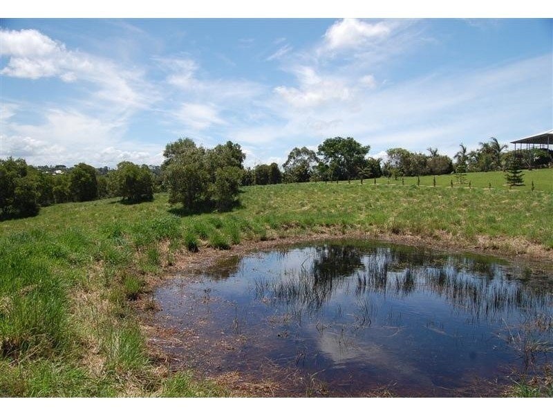 36 Fig Tree Lane, Lake Macdonald QLD 4563