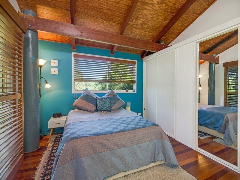 20 Pacific View Drive, Tinbeerwah QLD 4563