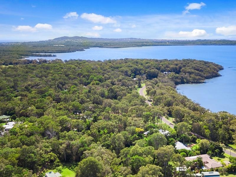 25 Lake Weyba Drive, Weyba Downs QLD 4562