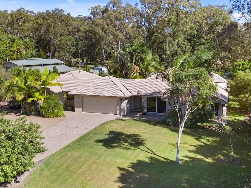 25 Lake Weyba Drive, Weyba Downs QLD 4562