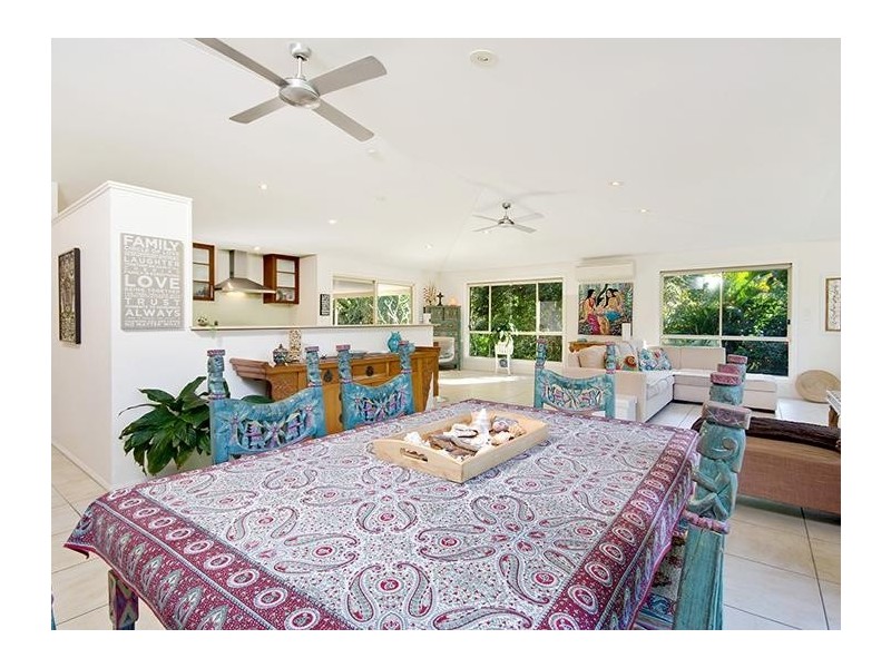 25 Lake Weyba Drive, Weyba Downs QLD 4562