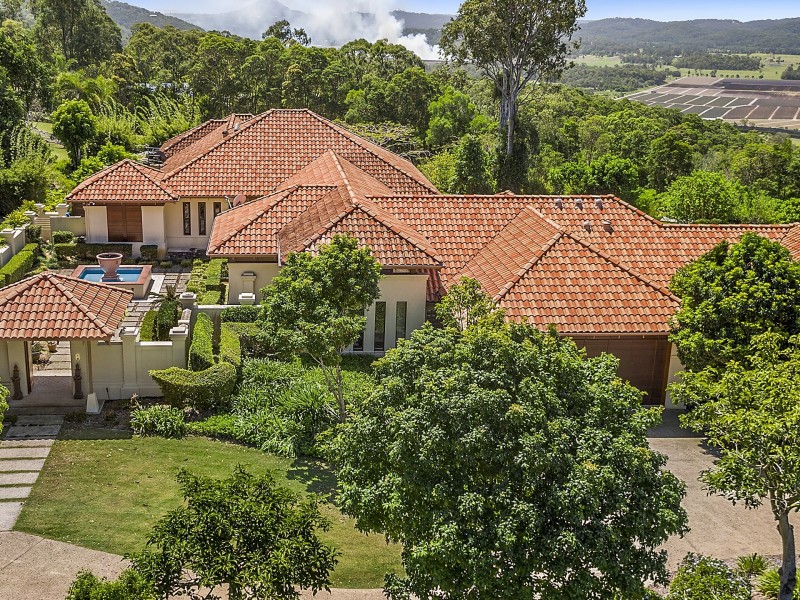 99 Ocean Vista Drive, Maroochy River QLD 4561