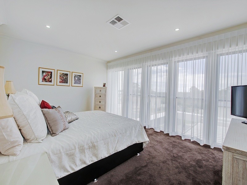 14 Bunya Grove, Peregian Springs QLD 4573