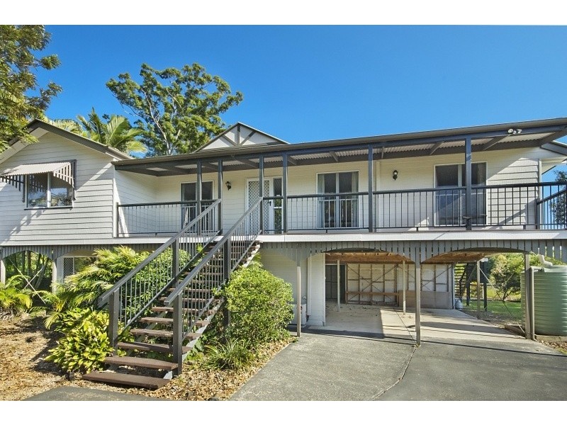 3 Bloodwood Close, Mooloolah Valley QLD 4553