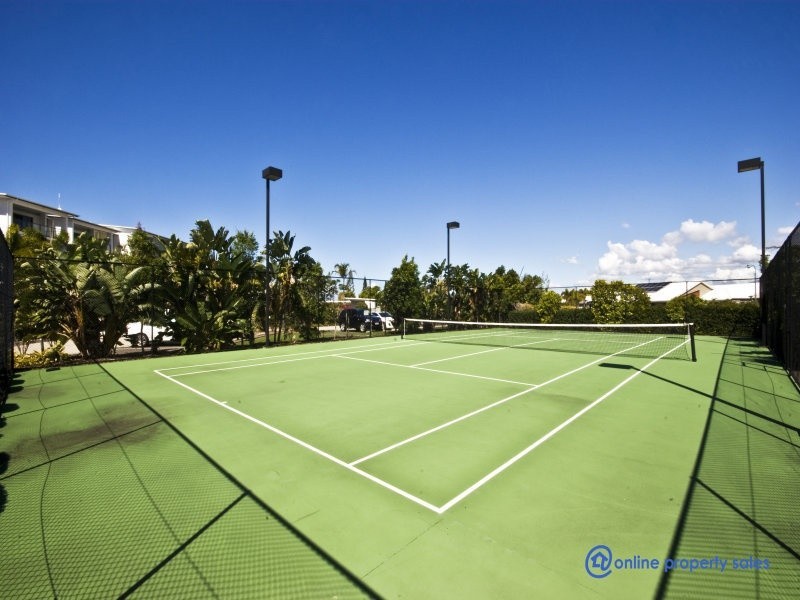 57/4 Grand Parade, Parrearra QLD 4575