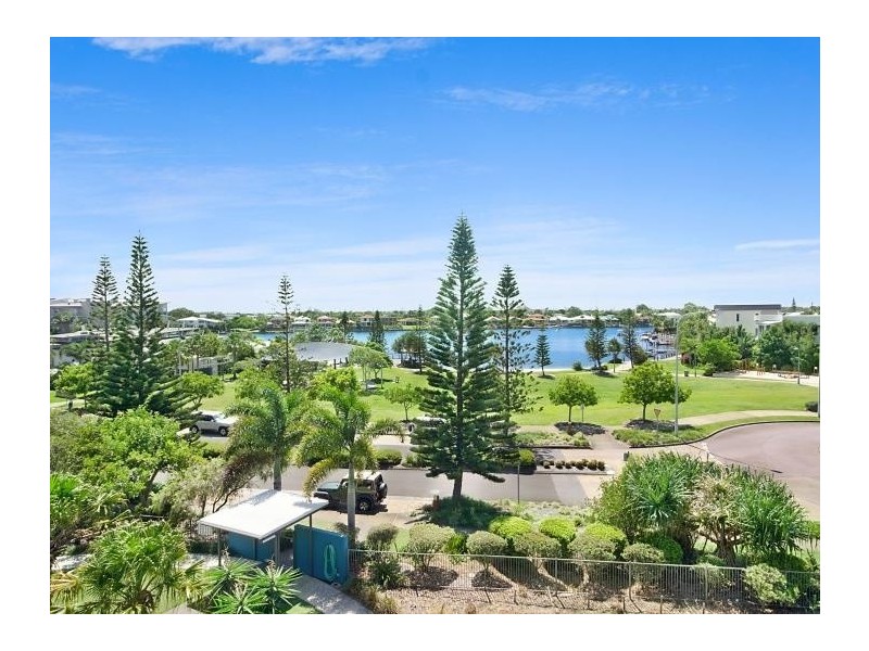 45/4 Grand Parade, Parrearra QLD 4575
