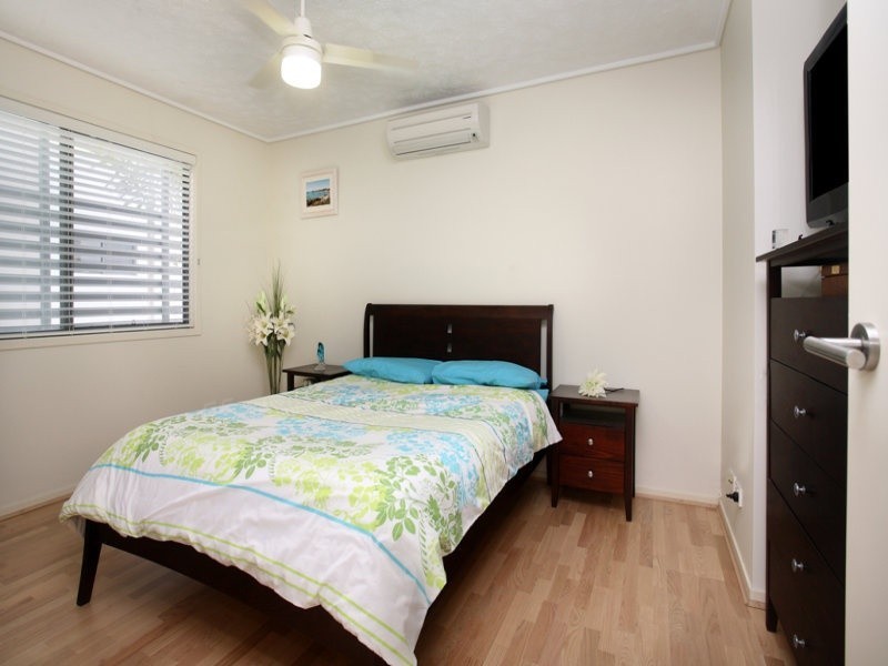 18/4 Grand Parade, Parrearra QLD 4575