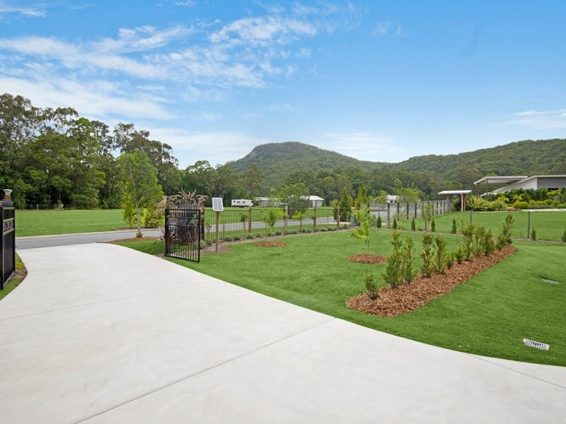 2-6 Golden Valley Place, Valdora QLD 4561