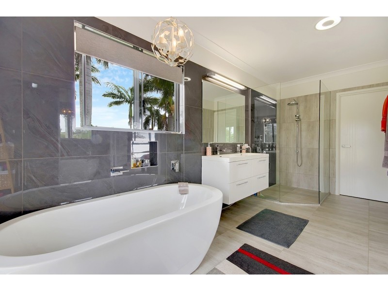 92 Bagnalls Road, Cooroy QLD 4563