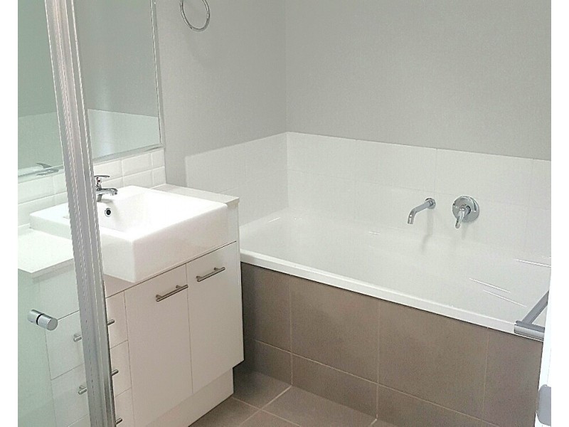 32 Viridian Circuit, Birtinya QLD 4575