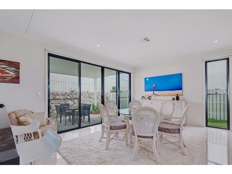 14 Bunya Grove, Peregian Springs QLD 4573