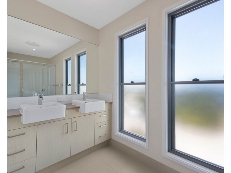 28 Splendor Place, Birtinya QLD 4575