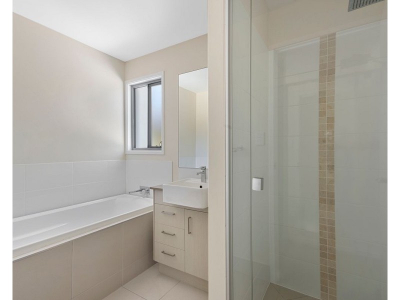 28 Splendor Place, Birtinya QLD 4575