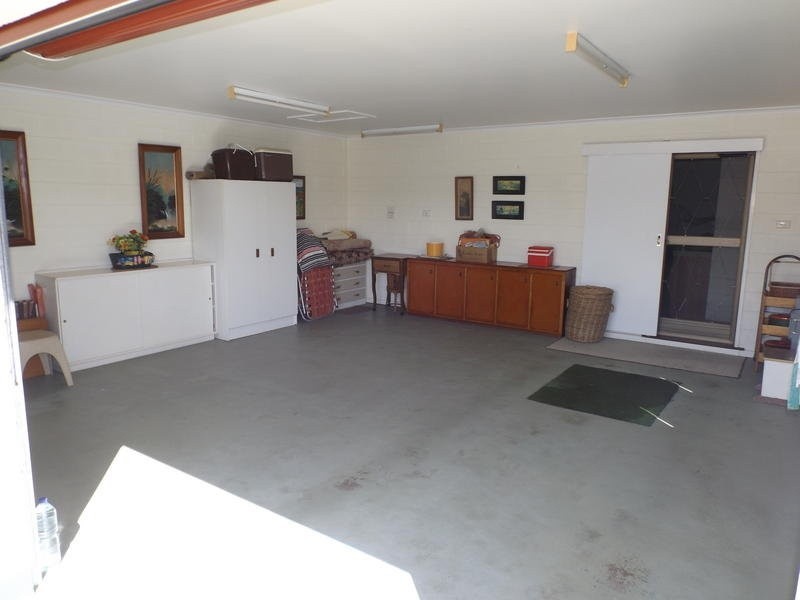 21 Cooloola Crescent, Urangan QLD 4655
