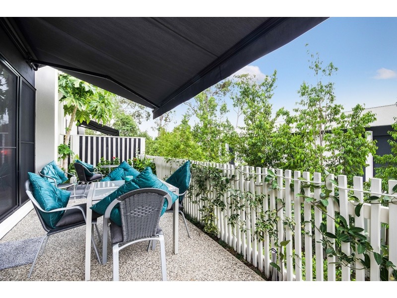 16 Pavilion Drive, Peregian Springs QLD 4573