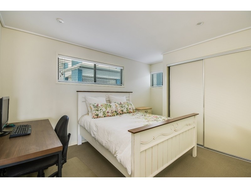 56/4 Grand Parade, Parrearra QLD 4575