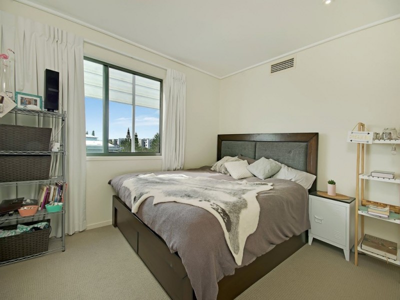 62/4 Grand Parade, Parrearra QLD 4575